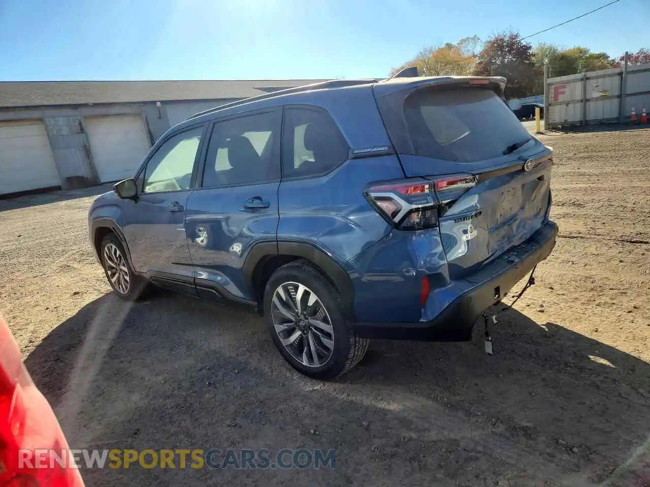 2 Фотография поврежденного автомобиля JF2SLDTC6SH615025 SUBARU FORESTER 2025