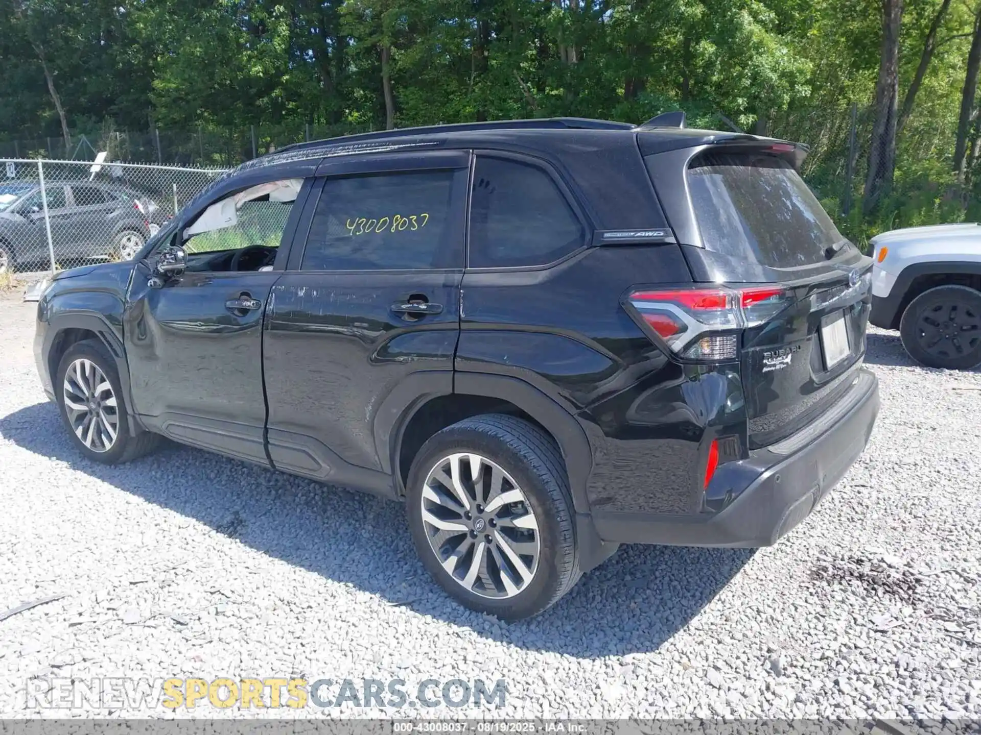 3 Photograph of a damaged car JF2SLDTC9SH536612 SUBARU FORESTER 2025