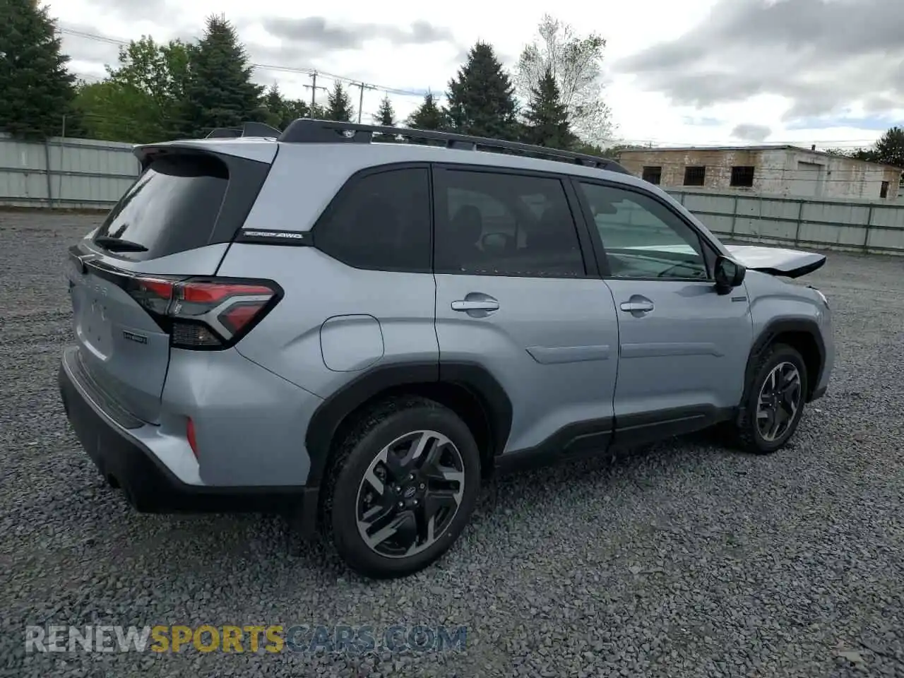 3 Photograph of a damaged car JF2SLSED4SH407008 SUBARU FORESTER 2025