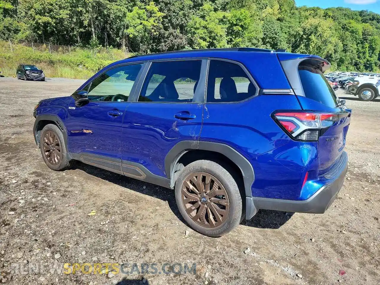 2 Фотография поврежденного автомобиля JF2SLSJD3SH451748 SUBARU FORESTER 2025