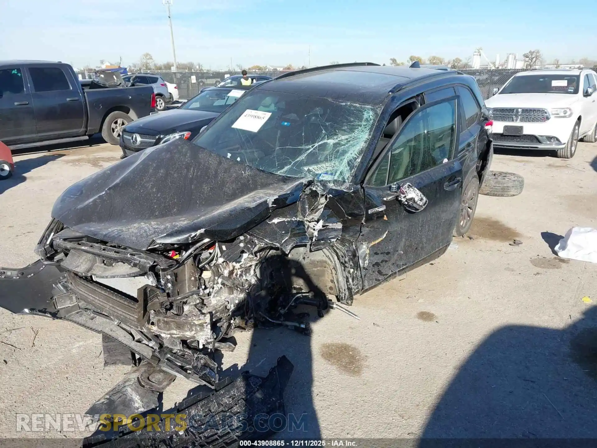 2 Photograph of a damaged car JF2SLSJD7SH402598 SUBARU FORESTER 2025