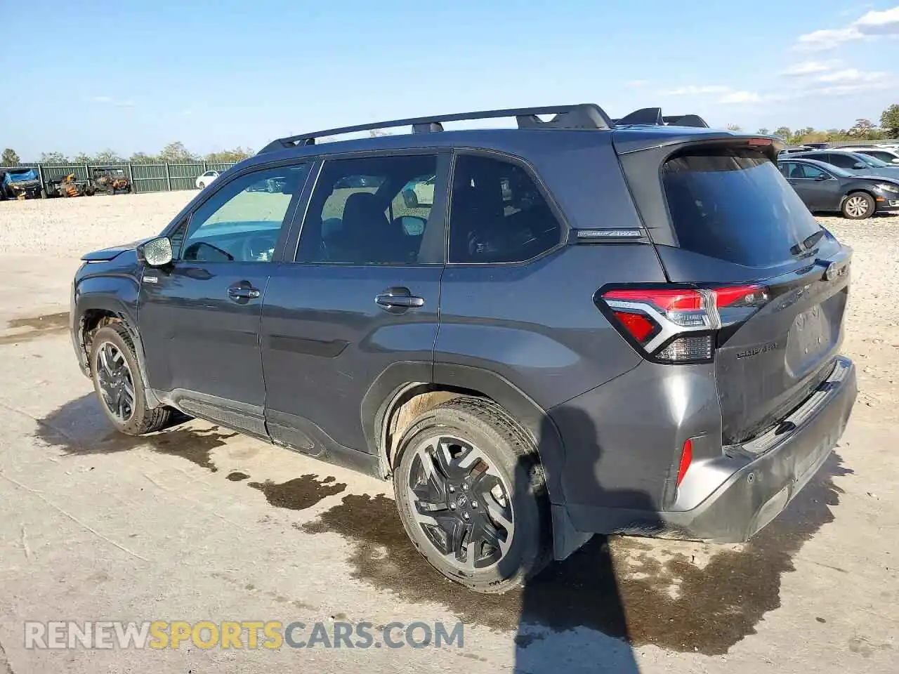 2 fotografías del automóvil dañado JF2SLSRD2SH426876 SUBARU FORESTER 2025