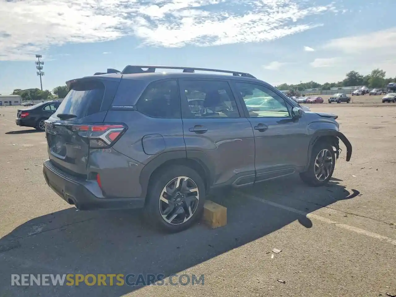 3 fotografías del automóvil dañado JF2SLSRD4SH407097 SUBARU FORESTER 2025
