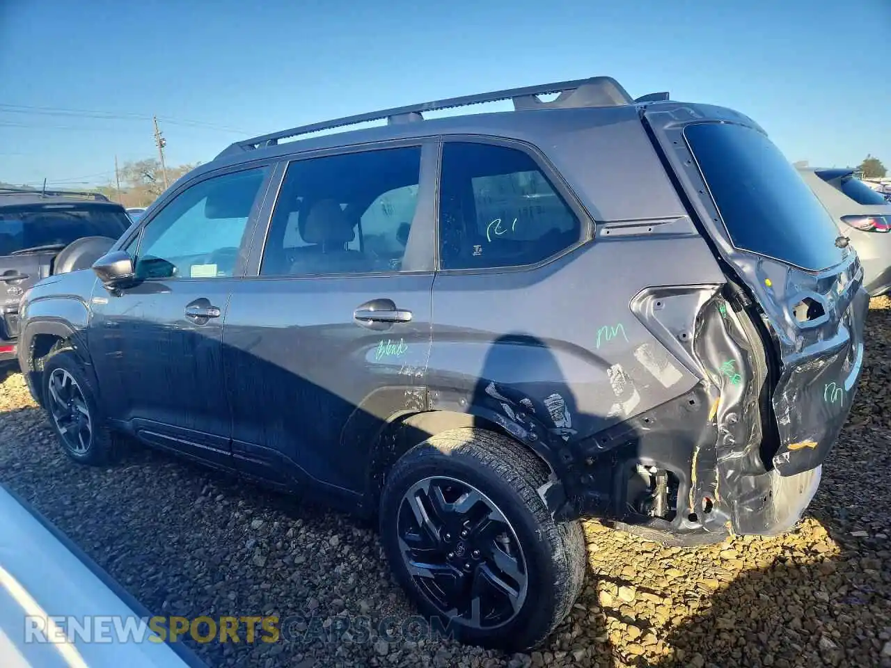 2 Photograph of a damaged car JF2SLSRD6SH419719 SUBARU FORESTER 2025