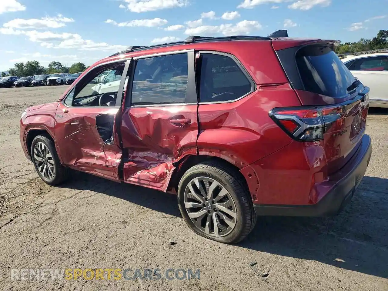 2 Фотография поврежденного автомобиля JF2SLSTD4SH454235 SUBARU FORESTER 2025