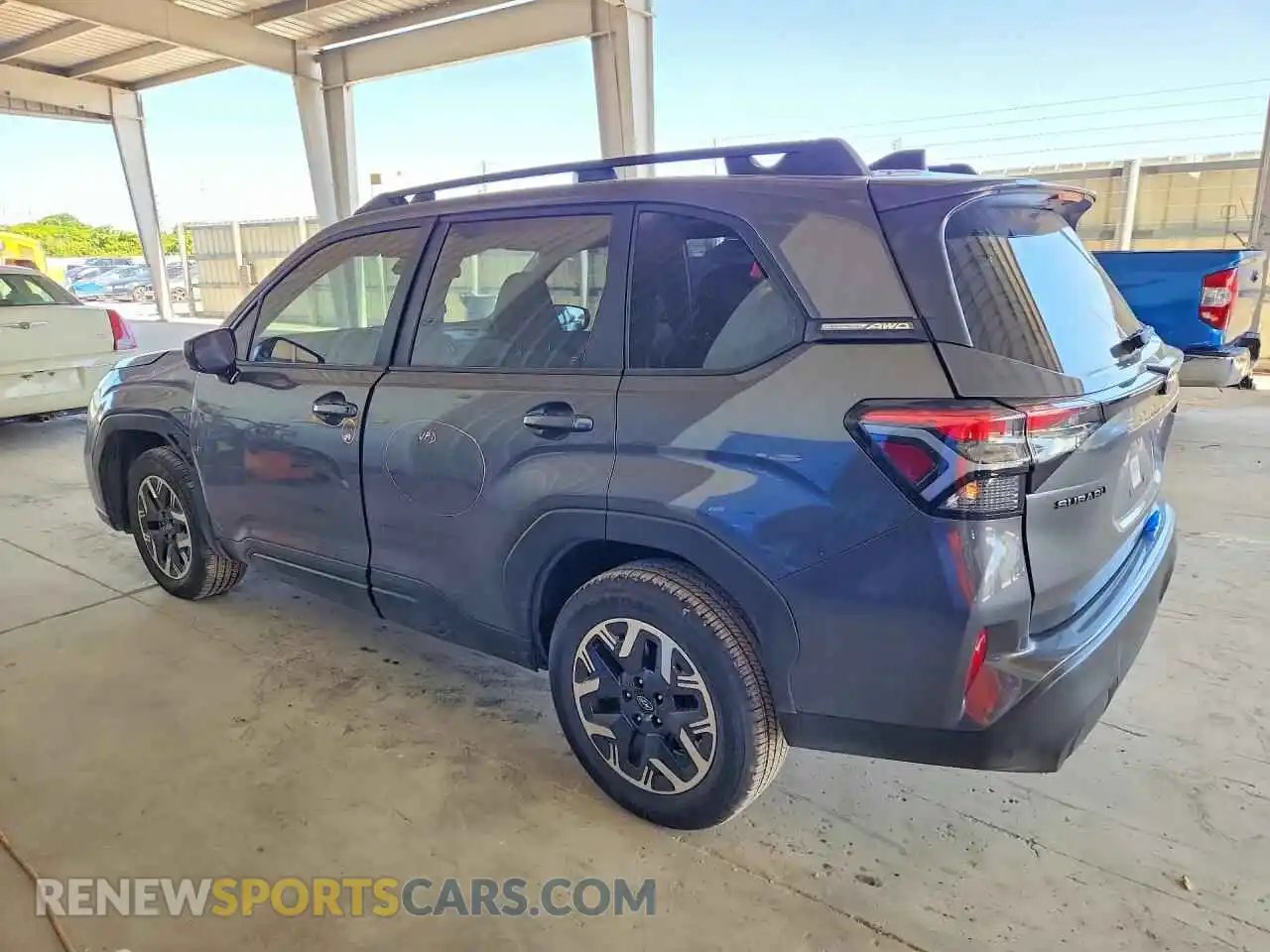2 fotografías del automóvil dañado 4S4SLDA63T3010899 SUBARU FORESTER 2026