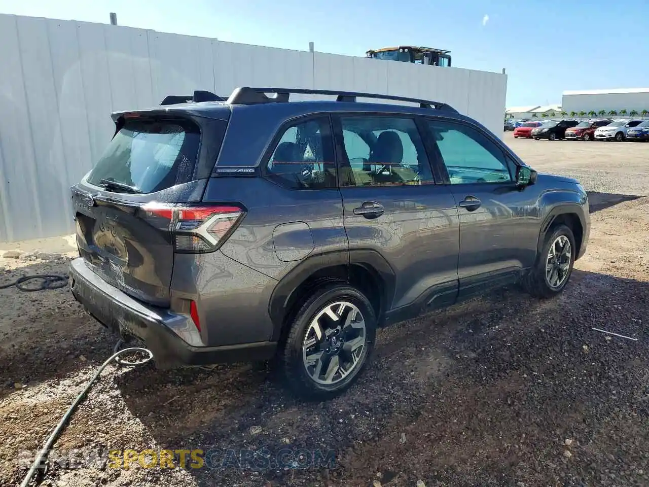 3 fotografías del automóvil dañado 4S4SLDA63T3013432 SUBARU FORESTER 2026