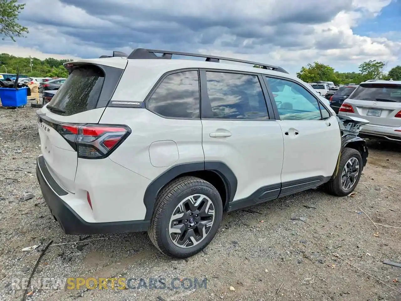 3 Photograph of a damaged car 4S4SLDB61T3022161 SUBARU FORESTER 2026
