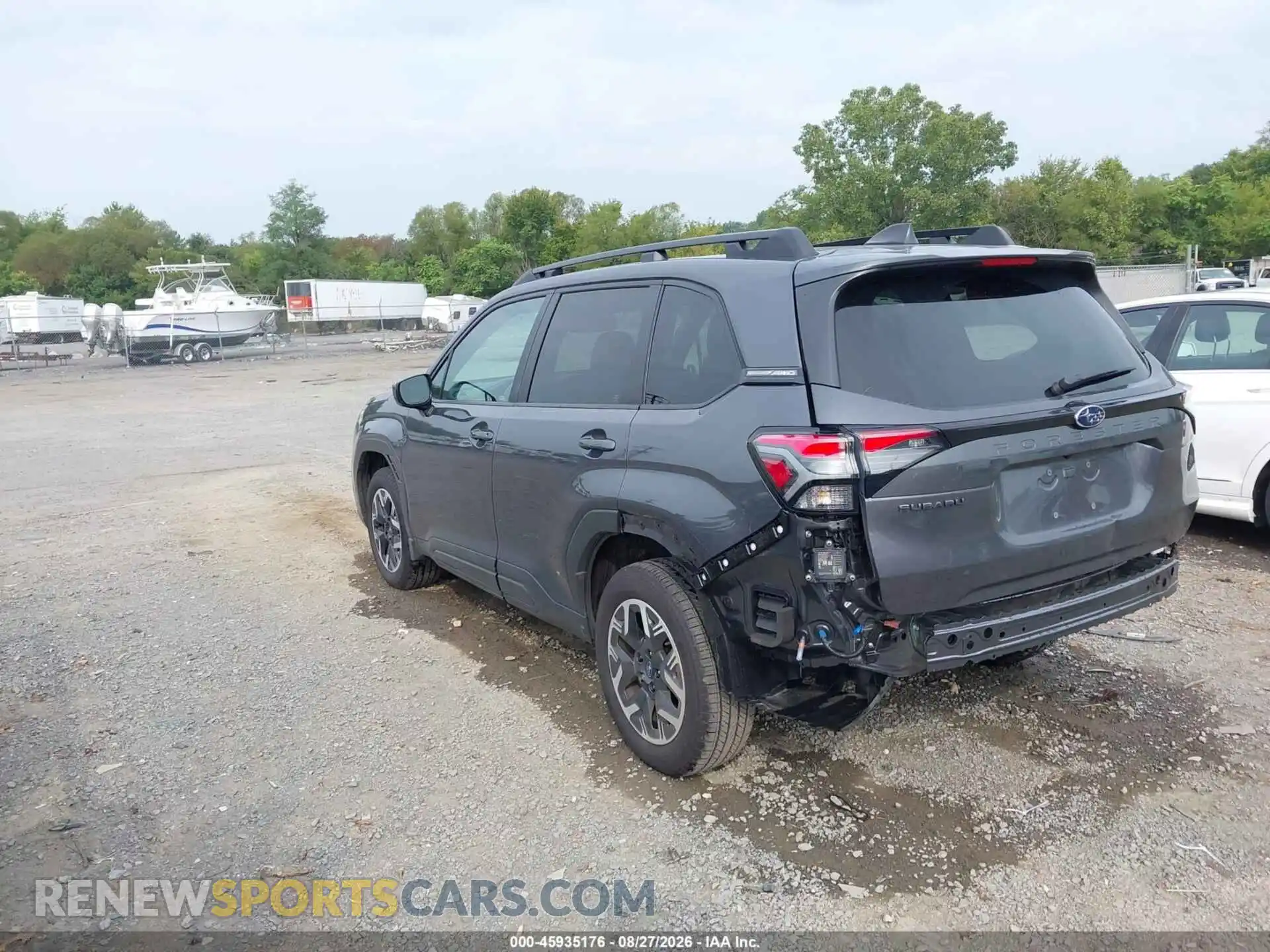 3 Фотография поврежденного автомобиля 4S4SLDD65T3037145 SUBARU FORESTER 2026