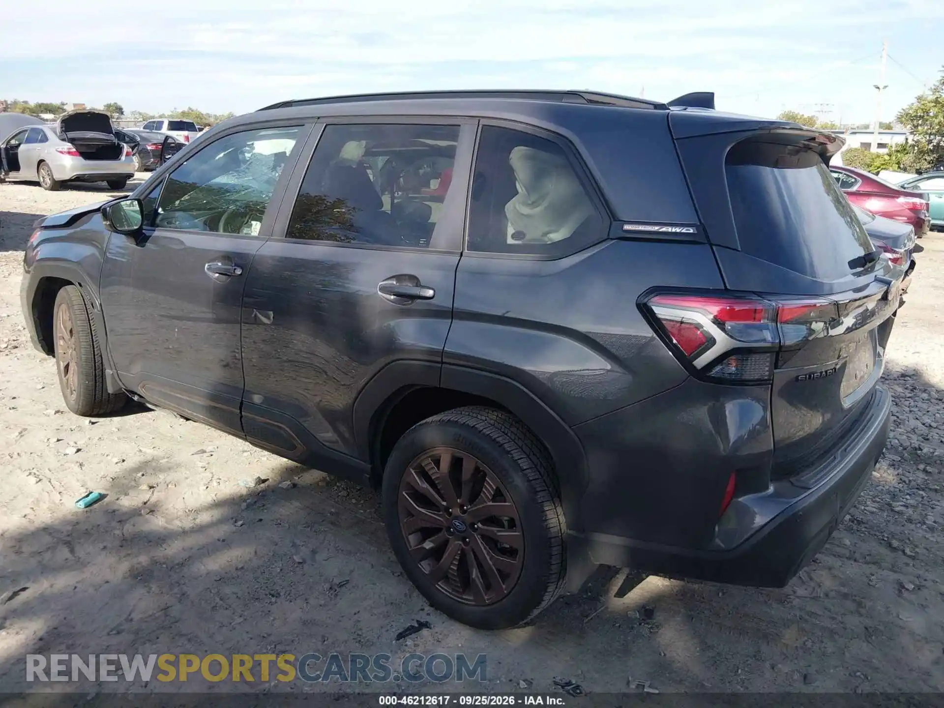 3 Фотография поврежденного автомобиля 4S4SLDH63T3051720 SUBARU FORESTER 2026
