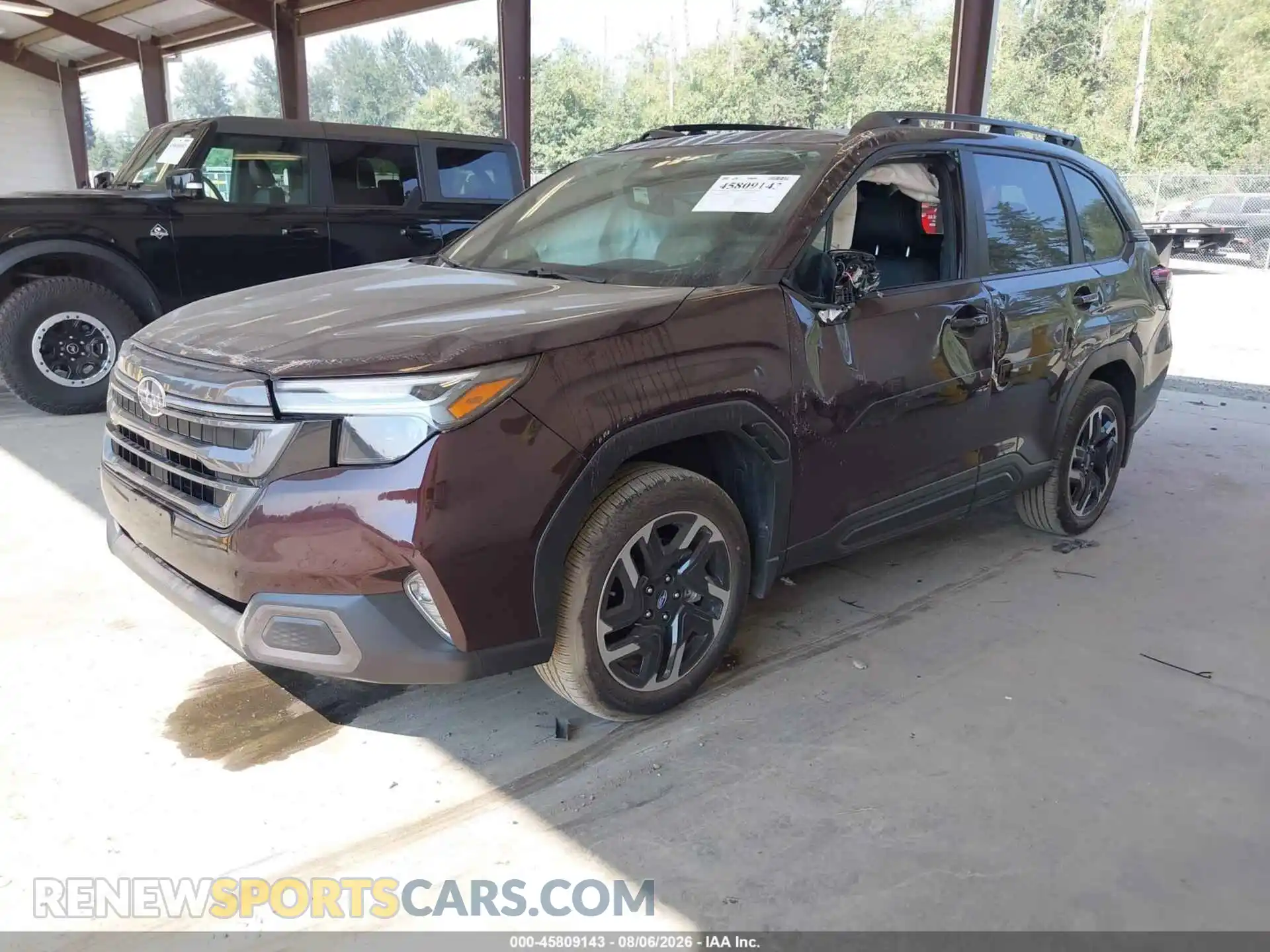 2 Фотография поврежденного автомобиля 4S4SLDR69T3080427 SUBARU FORESTER 2026