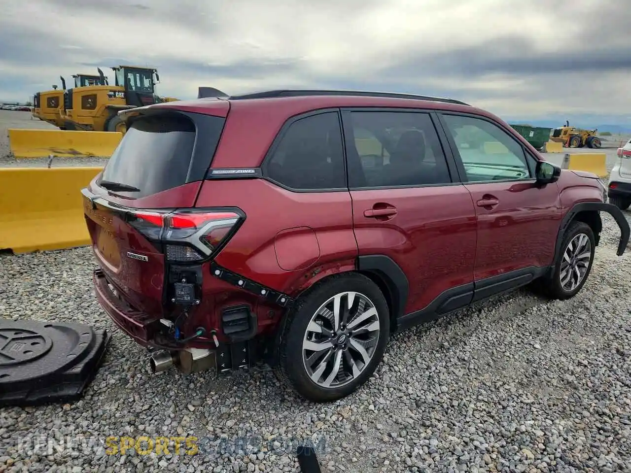 3 Photograph of a damaged car 4S4SLDT68T3013410 SUBARU FORESTER 2026