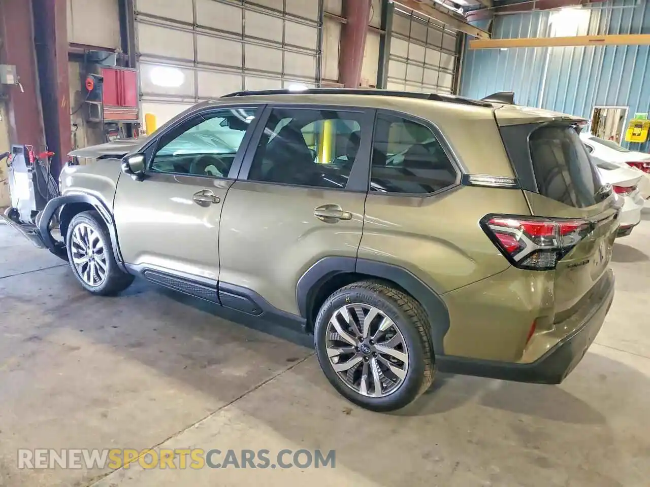 2 fotografías del automóvil dañado 4S4SLDT68T3071145 SUBARU FORESTER 2026