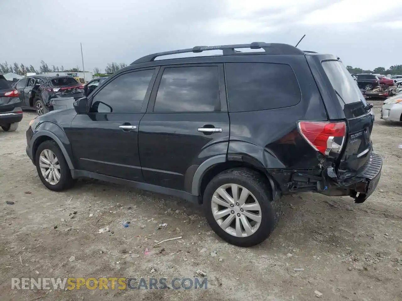 2 fotografías del automóvil dañado JF2SHADC0BH770488 SUBARU FORESTER 2026