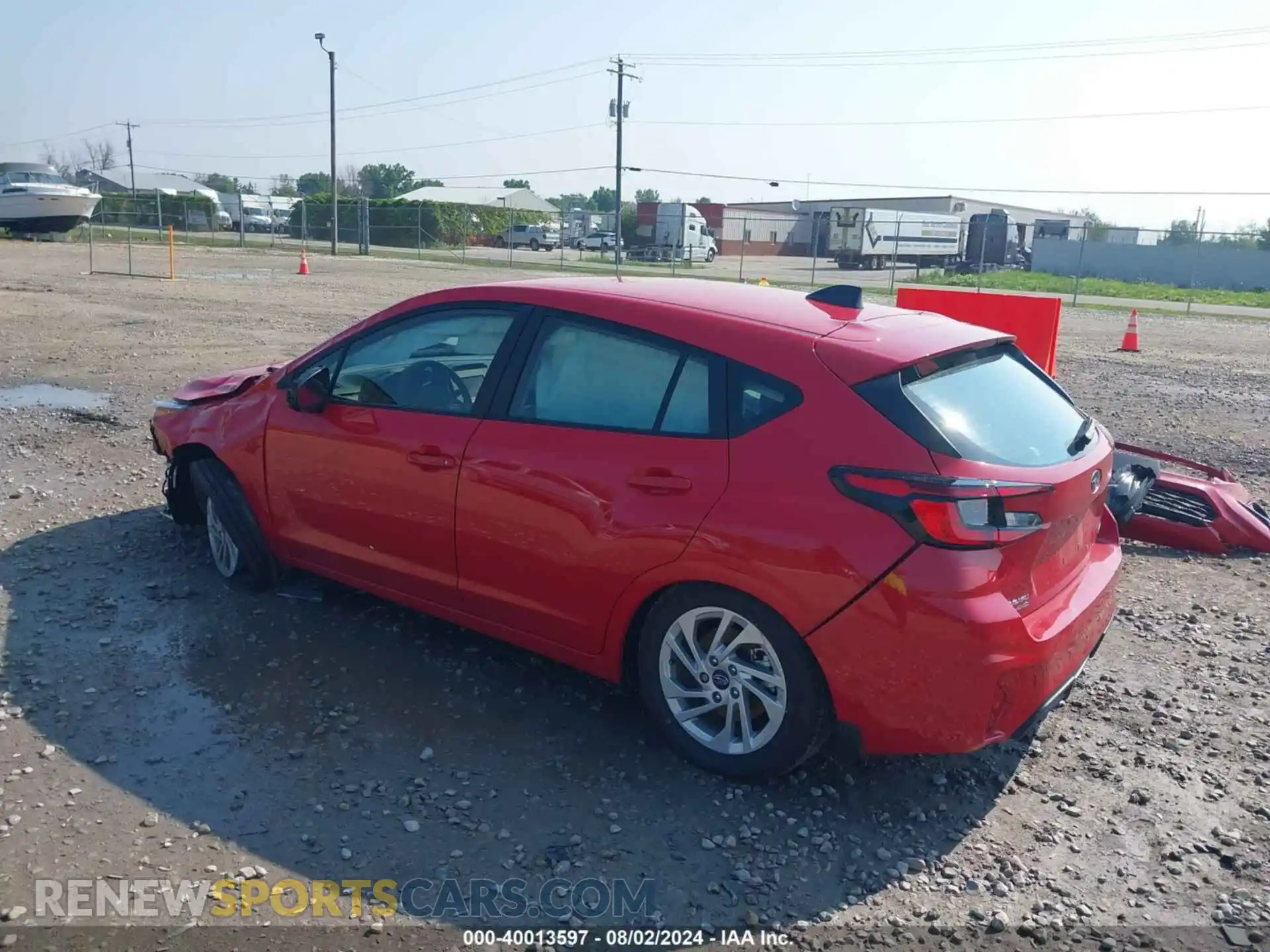 3 Фотография поврежденного автомобиля JF1GUABC0R8364360 SUBARU IMPREZA 2024