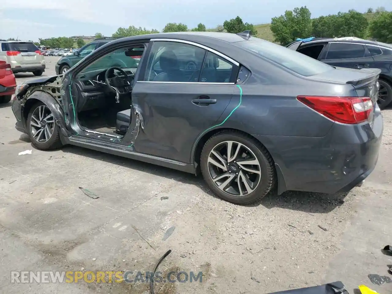2 Фотография поврежденного автомобиля 4S3BNAS6XK3005502 SUBARU LEGACY 2019