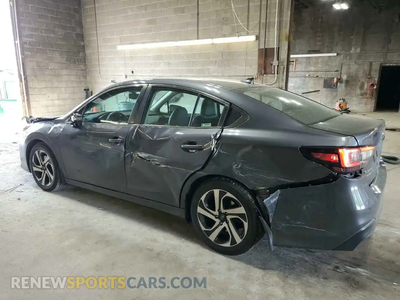 2 fotografías del automóvil dañado 4S3BWAL67L3010010 SUBARU LEGACY 2020