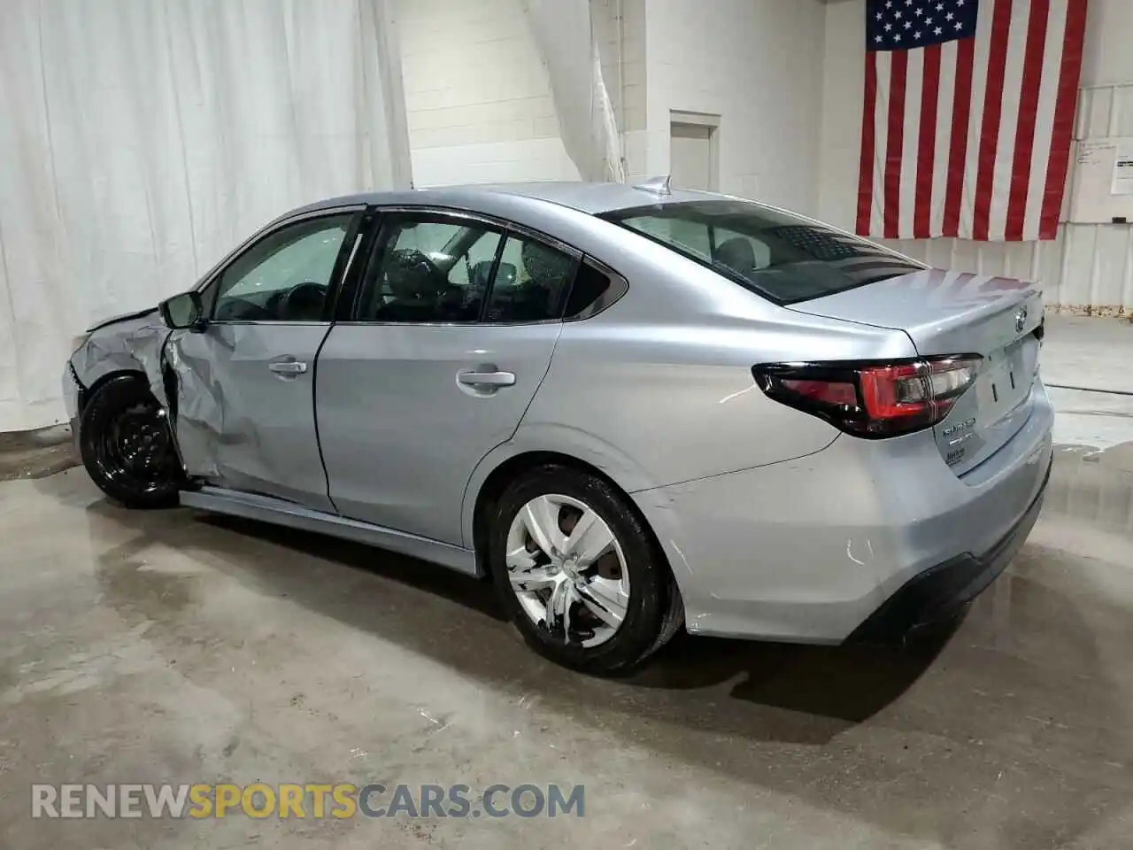 2 Photograph of a damaged car 4S3BWAA69M3020574 SUBARU LEGACY 2021
