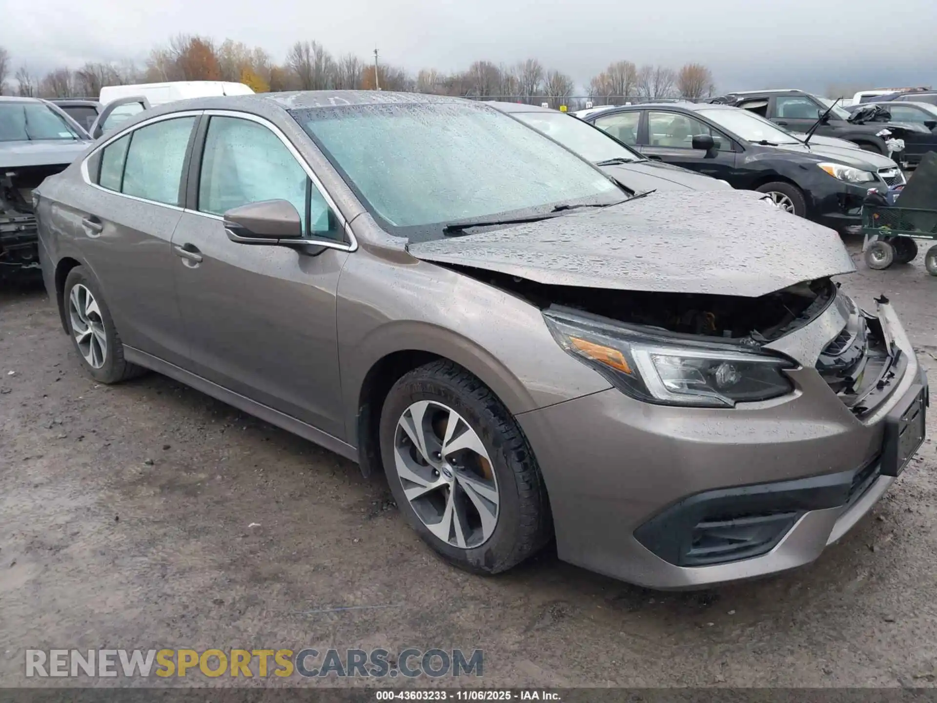 1 Photograph of a damaged car 4S3BWAC66M3018231 SUBARU LEGACY 2021