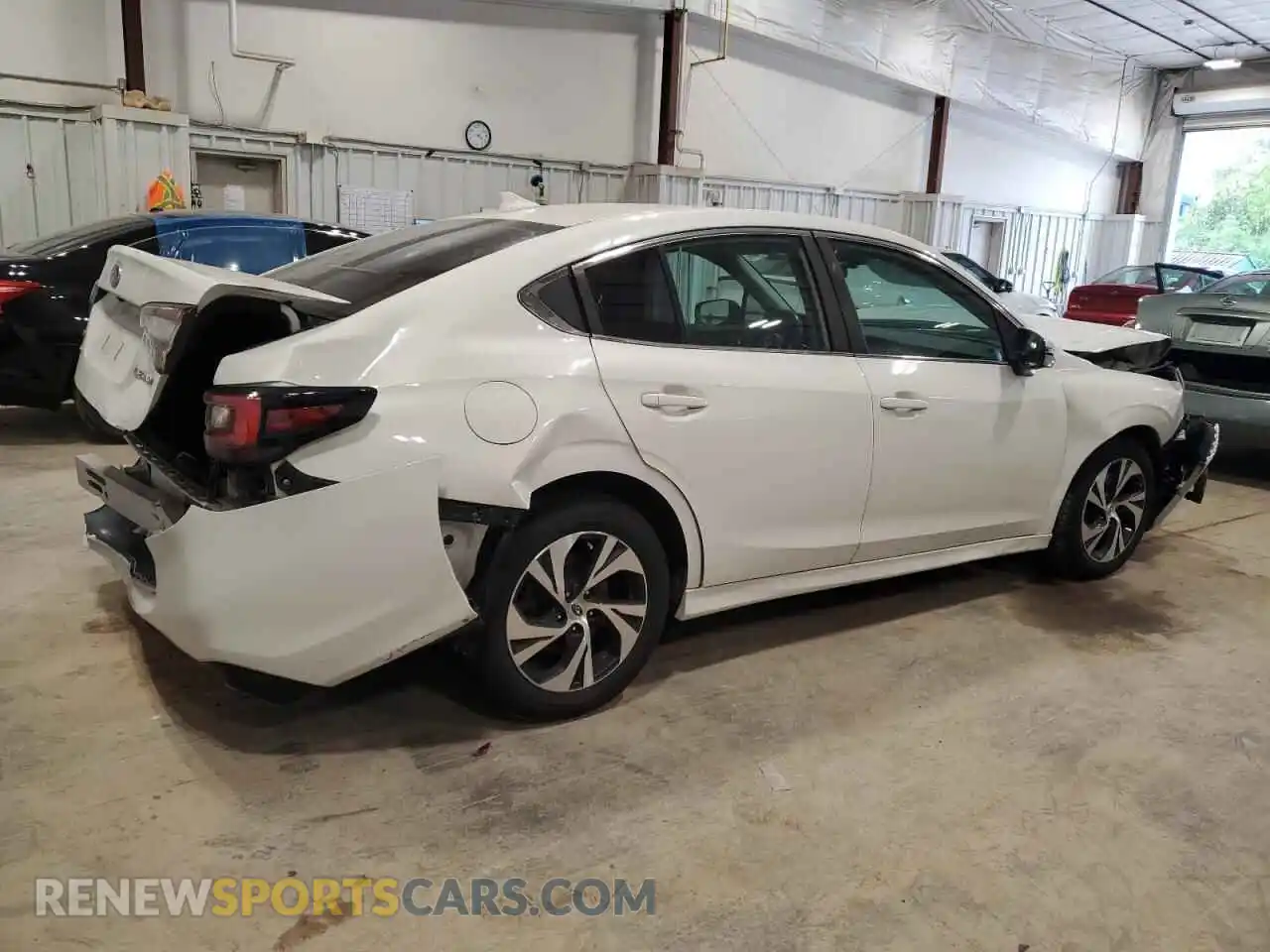 3 Photograph of a damaged car 4S3BWAD65M3019188 SUBARU LEGACY 2021