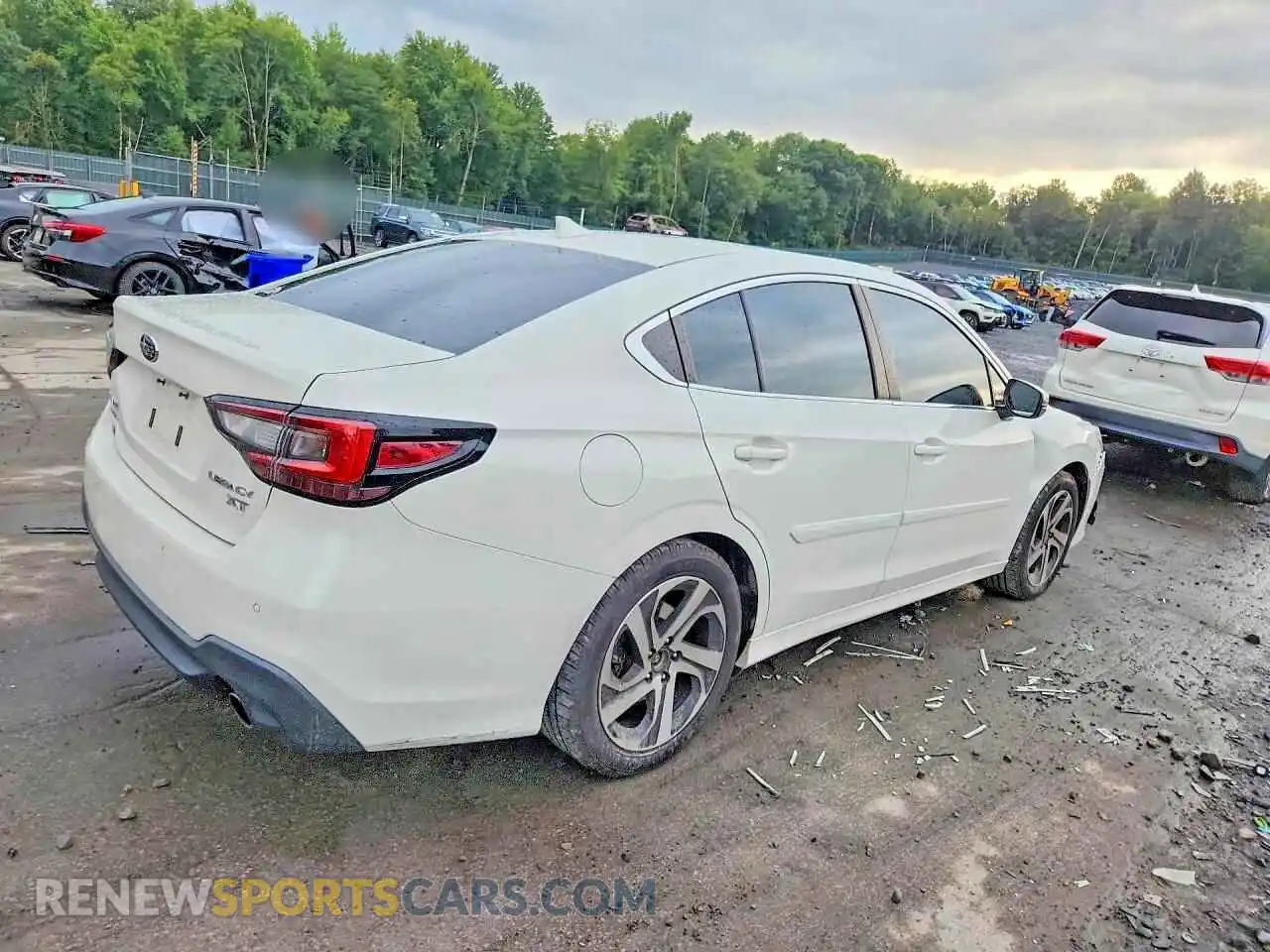 3 Photograph of a damaged car 4S3BWGN60M3008231 SUBARU LEGACY 2021