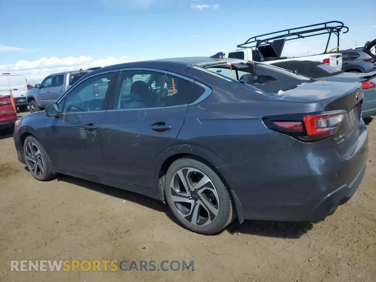 2 Photograph of a damaged car 4S3BWGN64M3008913 SUBARU LEGACY 2021
