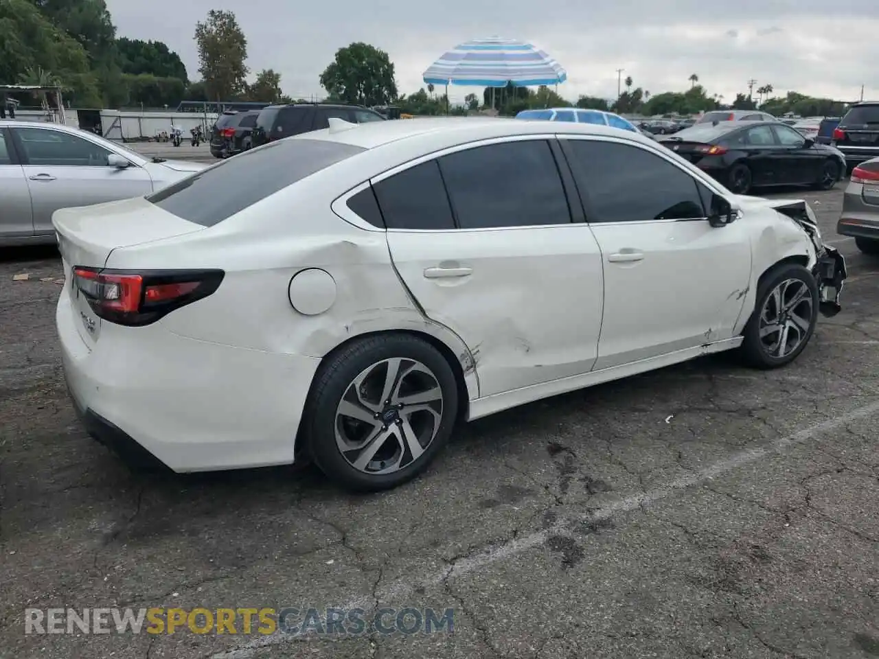 3 Photograph of a damaged car 4S3BWGN67M3016049 SUBARU LEGACY 2021