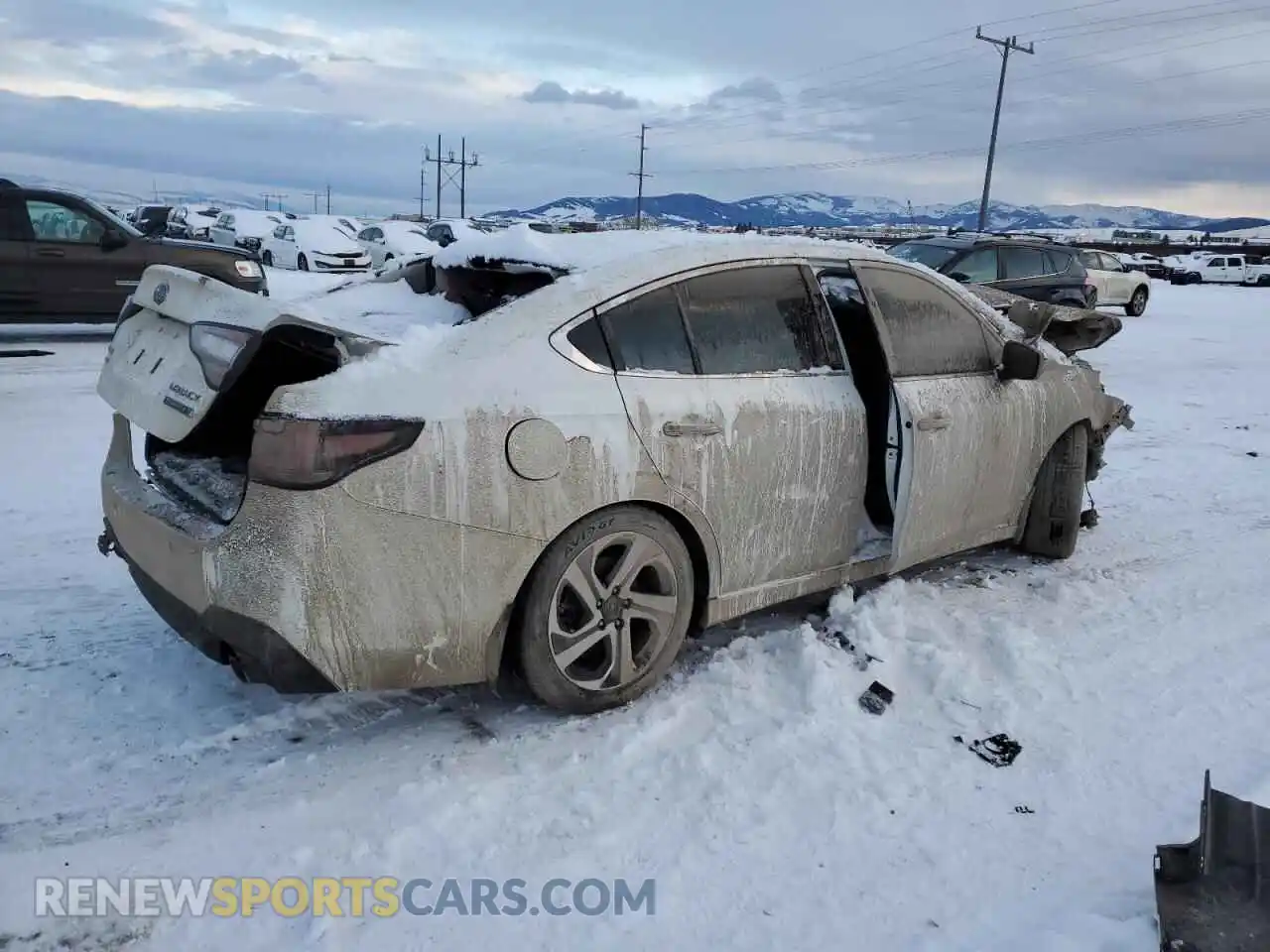 3 Photograph of a damaged car 4S3BWGP69M3018348 SUBARU LEGACY 2021