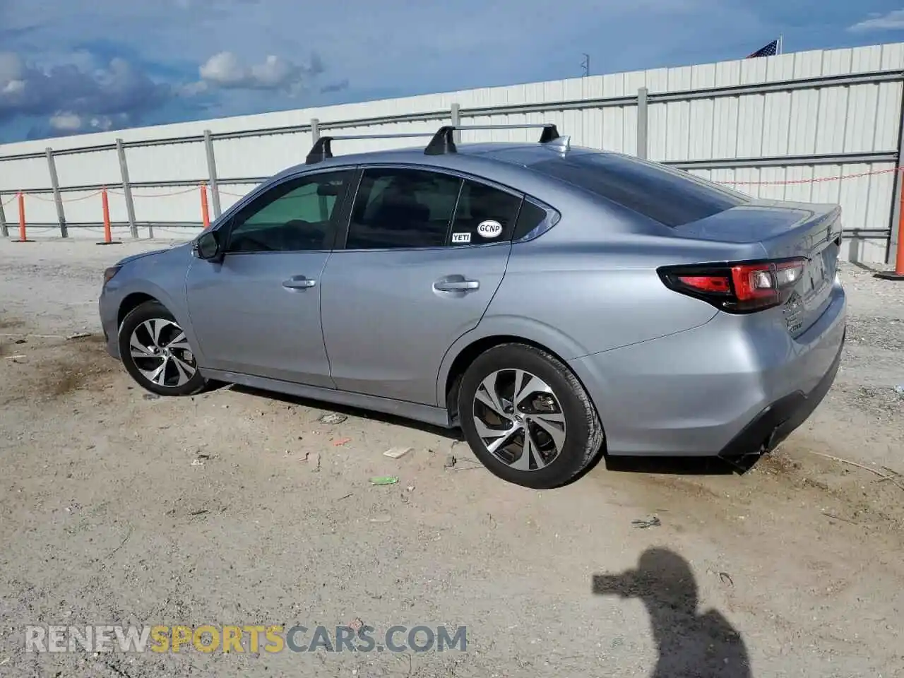 2 Photograph of a damaged car 4S3BWAF64N3011842 SUBARU LEGACY 2022