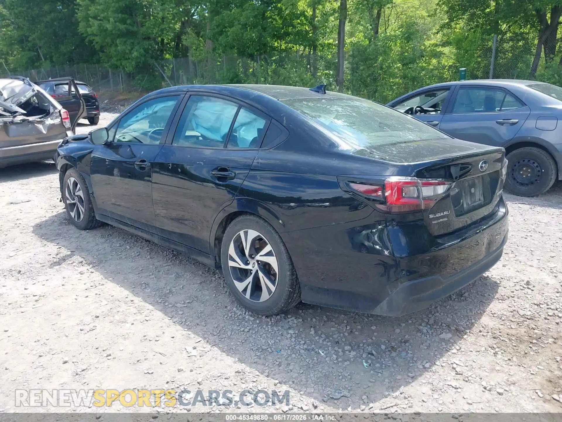 3 Фотография поврежденного автомобиля 4S3BWAD60R3012835 SUBARU LEGACY 2024