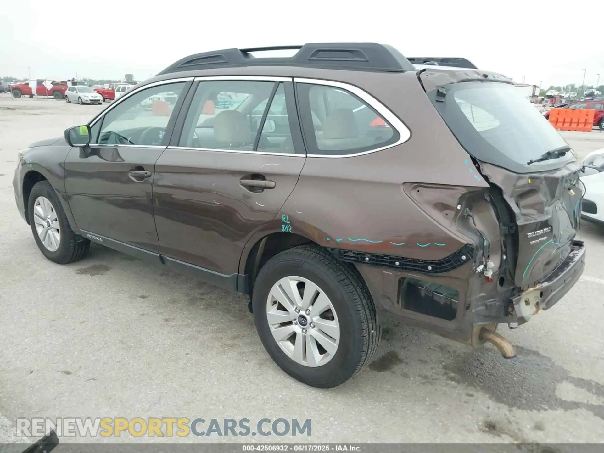 3 Photograph of a damaged car 4S4BSABC0K3283688 SUBARU OUTBACK 2019
