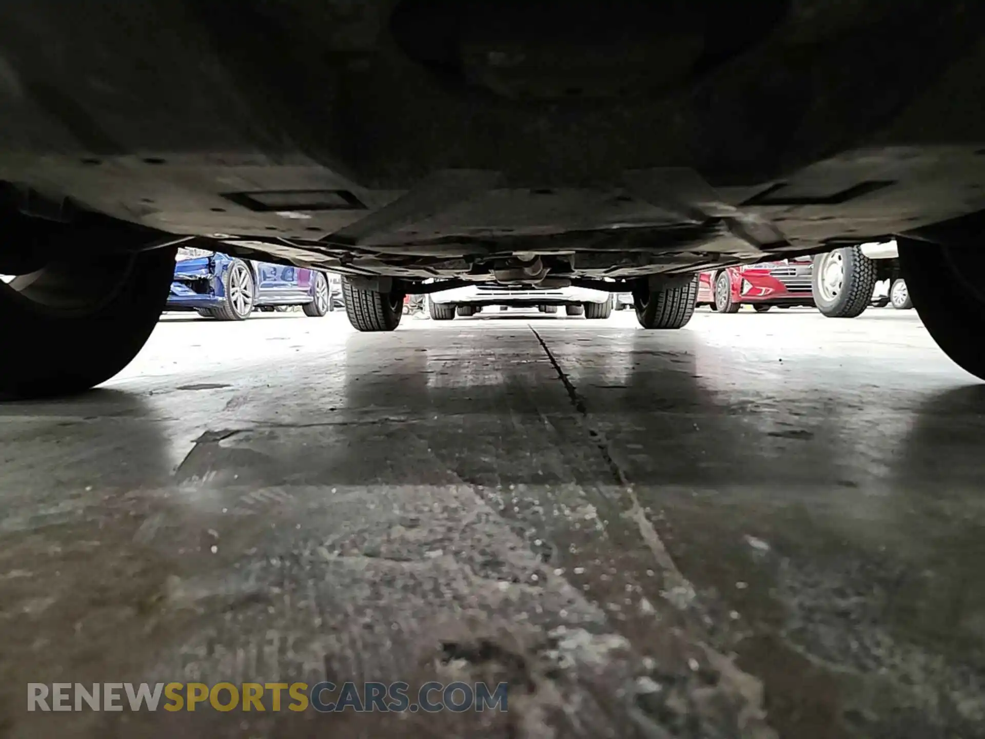 2 Photograph of a damaged car 4S4BSAFC0K3300838 SUBARU OUTBACK 2019