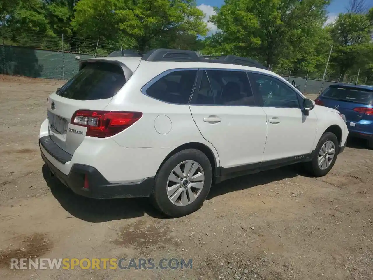 3 Photograph of a damaged car 4S4BSAFC1K3328390 SUBARU OUTBACK 2019