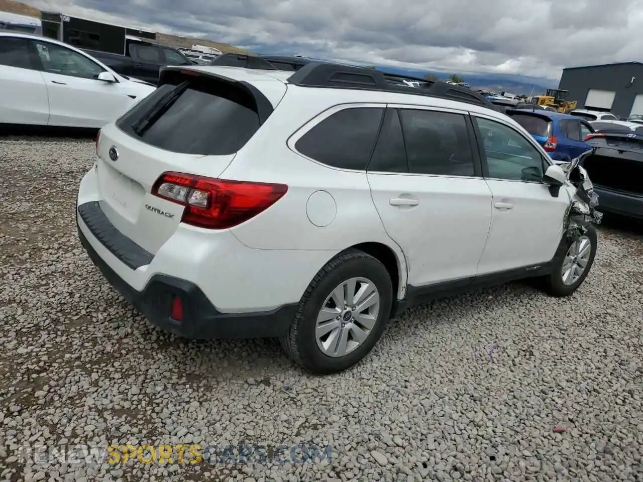 3 Photograph of a damaged car 4S4BSAFC2K3262268 SUBARU OUTBACK 2019