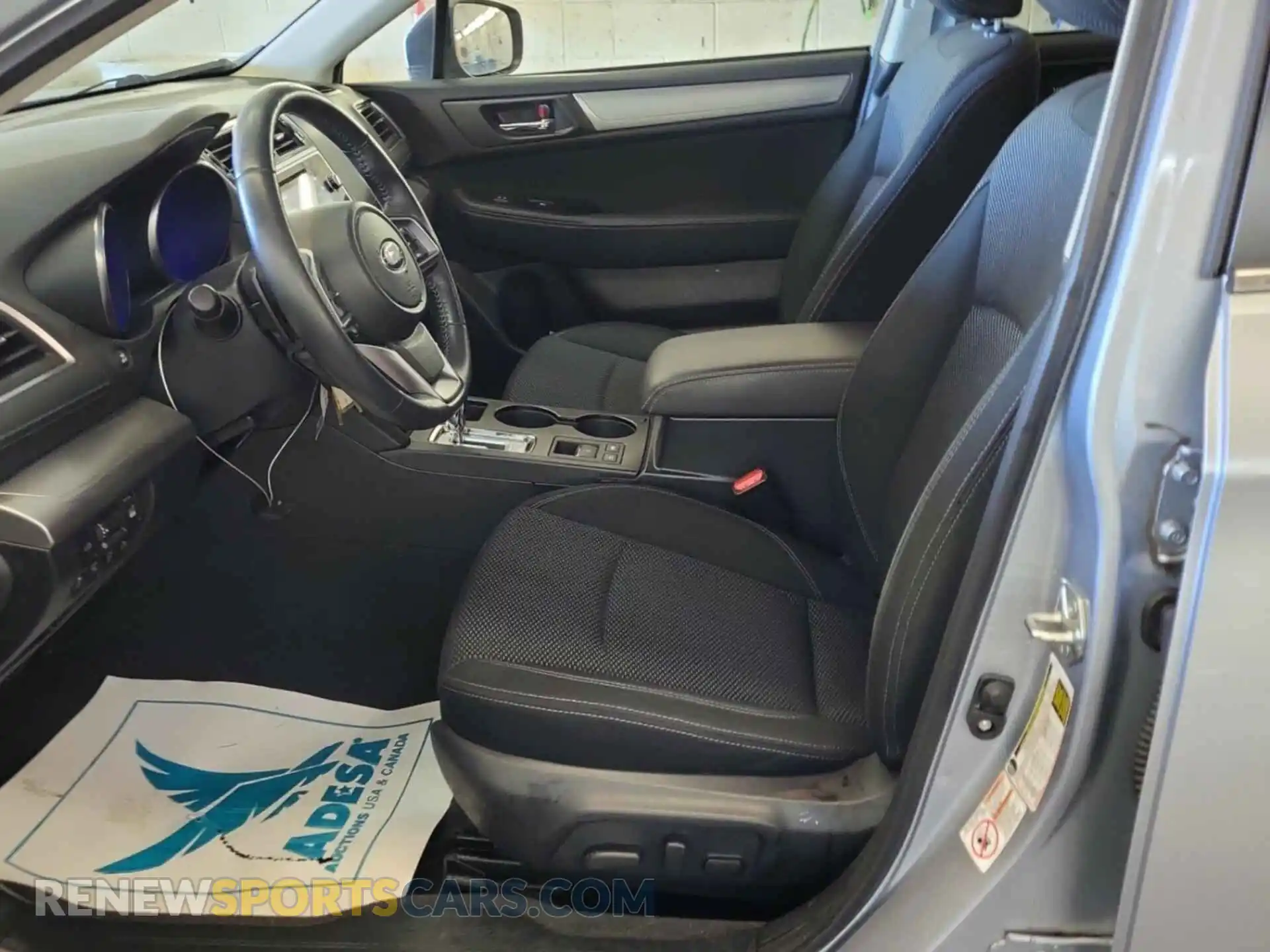 1 Photograph of a damaged car 4S4BSAFC3K3303300 SUBARU OUTBACK 2019