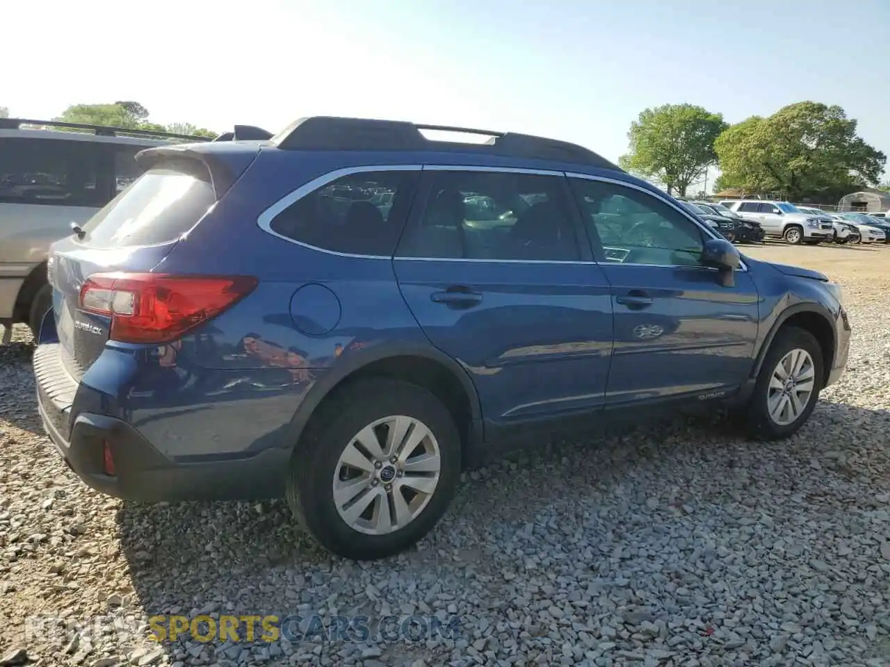 3 Фотография поврежденного автомобиля 4S4BSAFC3K3386565 SUBARU OUTBACK 2019