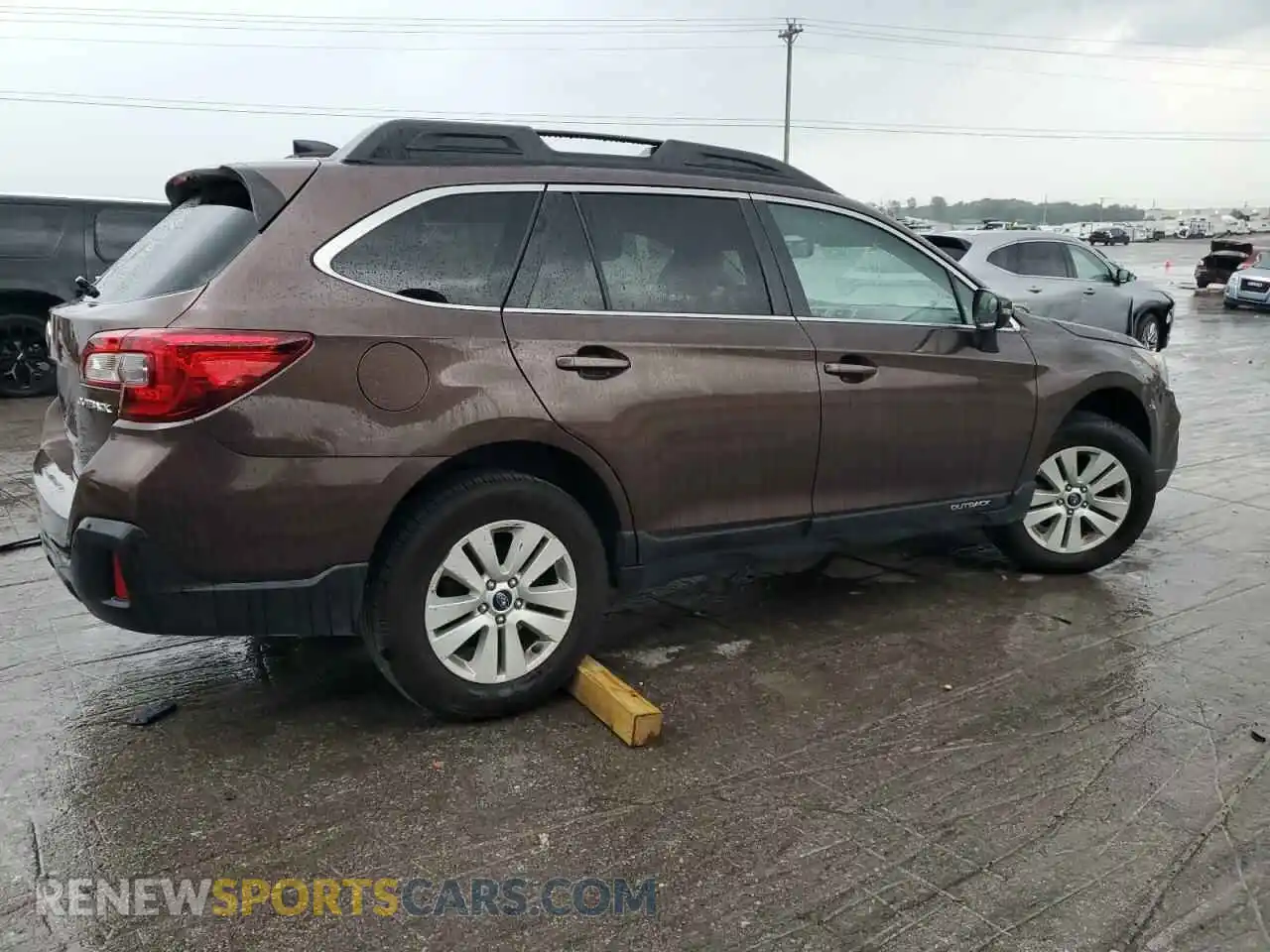 3 Photograph of a damaged car 4S4BSAFC5K3298374 SUBARU OUTBACK 2019