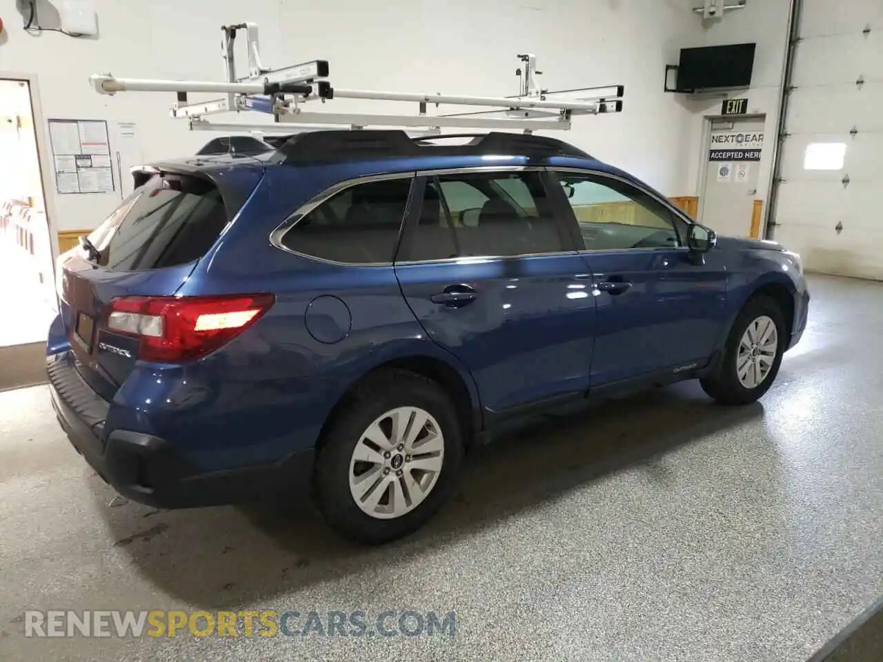 3 Photograph of a damaged car 4S4BSAFC5K3326660 SUBARU OUTBACK 2019