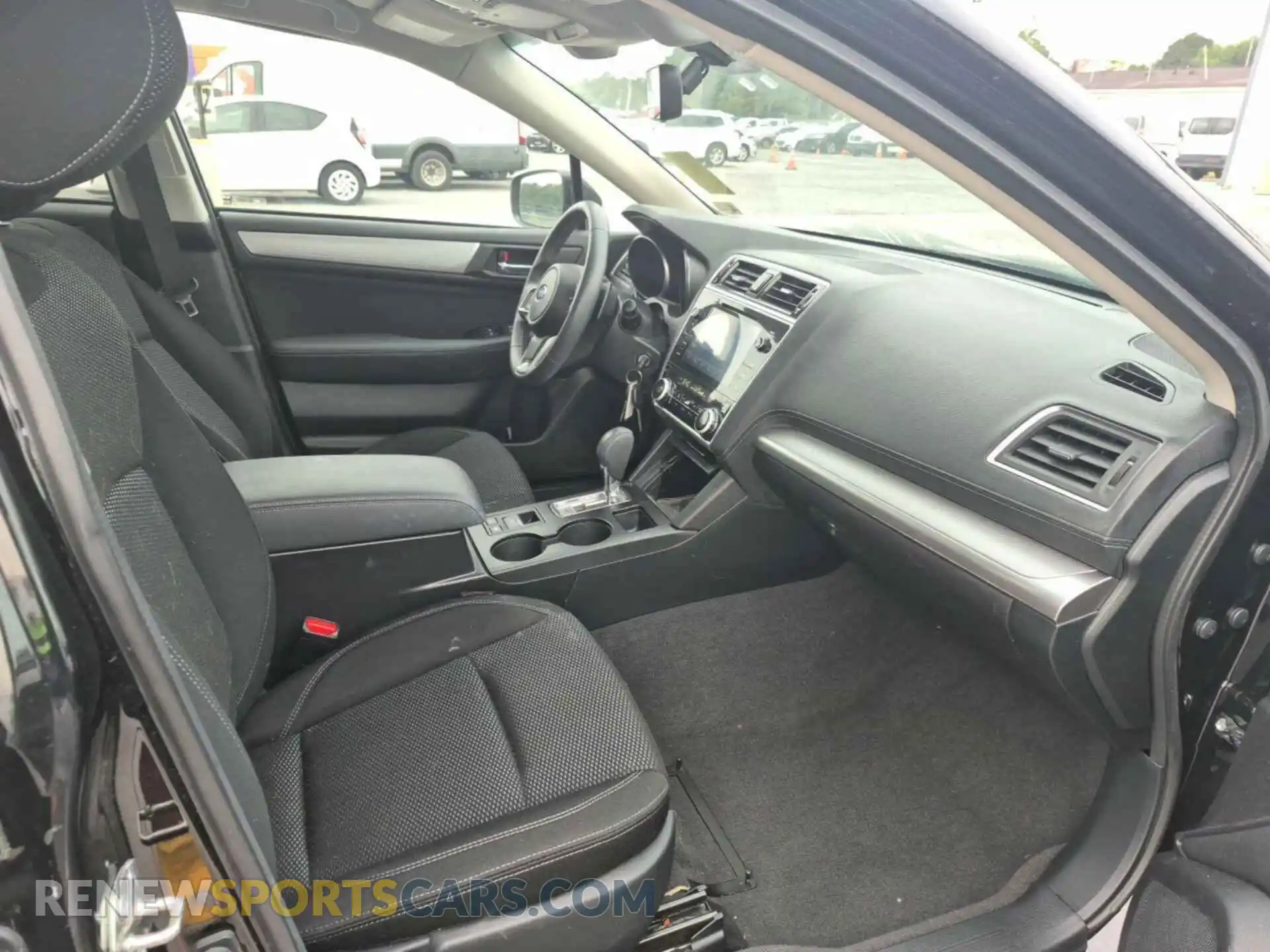 2 Photograph of a damaged car 4S4BSAFC6K3320561 SUBARU OUTBACK 2019