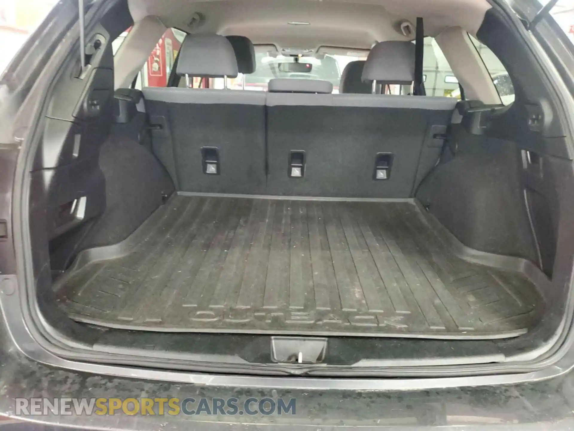 2 Фотография поврежденного автомобиля 4S4BSAFC6K3321306 SUBARU OUTBACK 2019