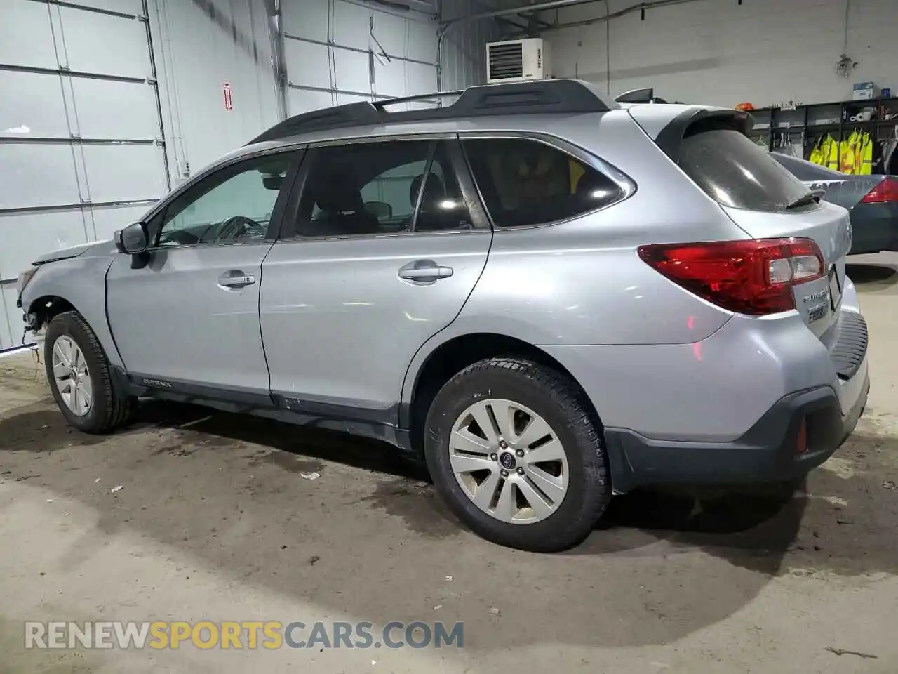 2 Photograph of a damaged car 4S4BSAFC7K3201742 SUBARU OUTBACK 2019