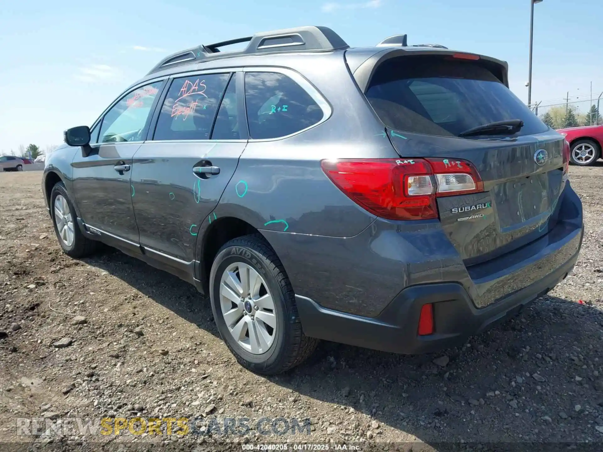 3 Photograph of a damaged car 4S4BSAFC7K3295606 SUBARU OUTBACK 2019