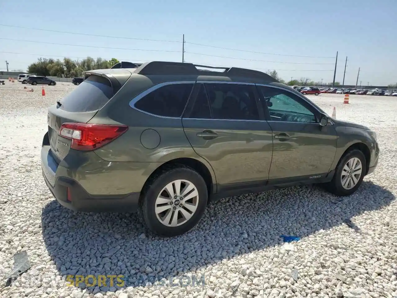 3 Photograph of a damaged car 4S4BSAFC8K3314566 SUBARU OUTBACK 2019
