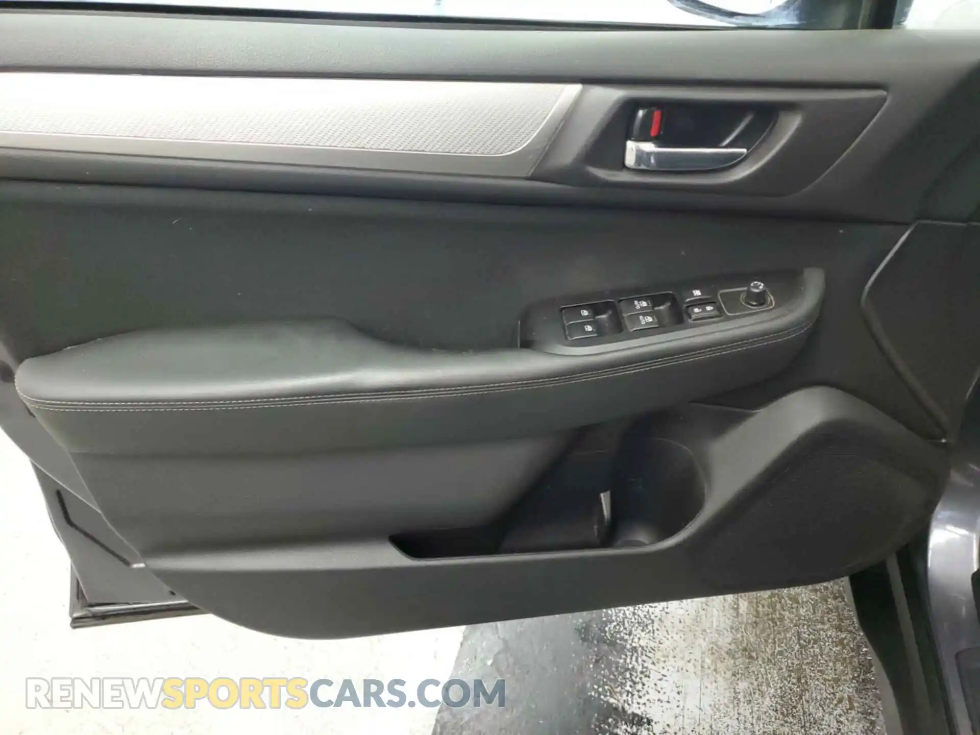 1 Photograph of a damaged car 4S4BSAFC9K3309568 SUBARU OUTBACK 2019