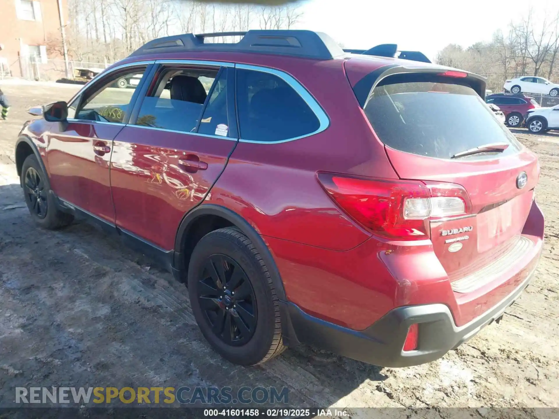 3 Photograph of a damaged car 4S4BSAFC9K3349701 SUBARU OUTBACK 2019