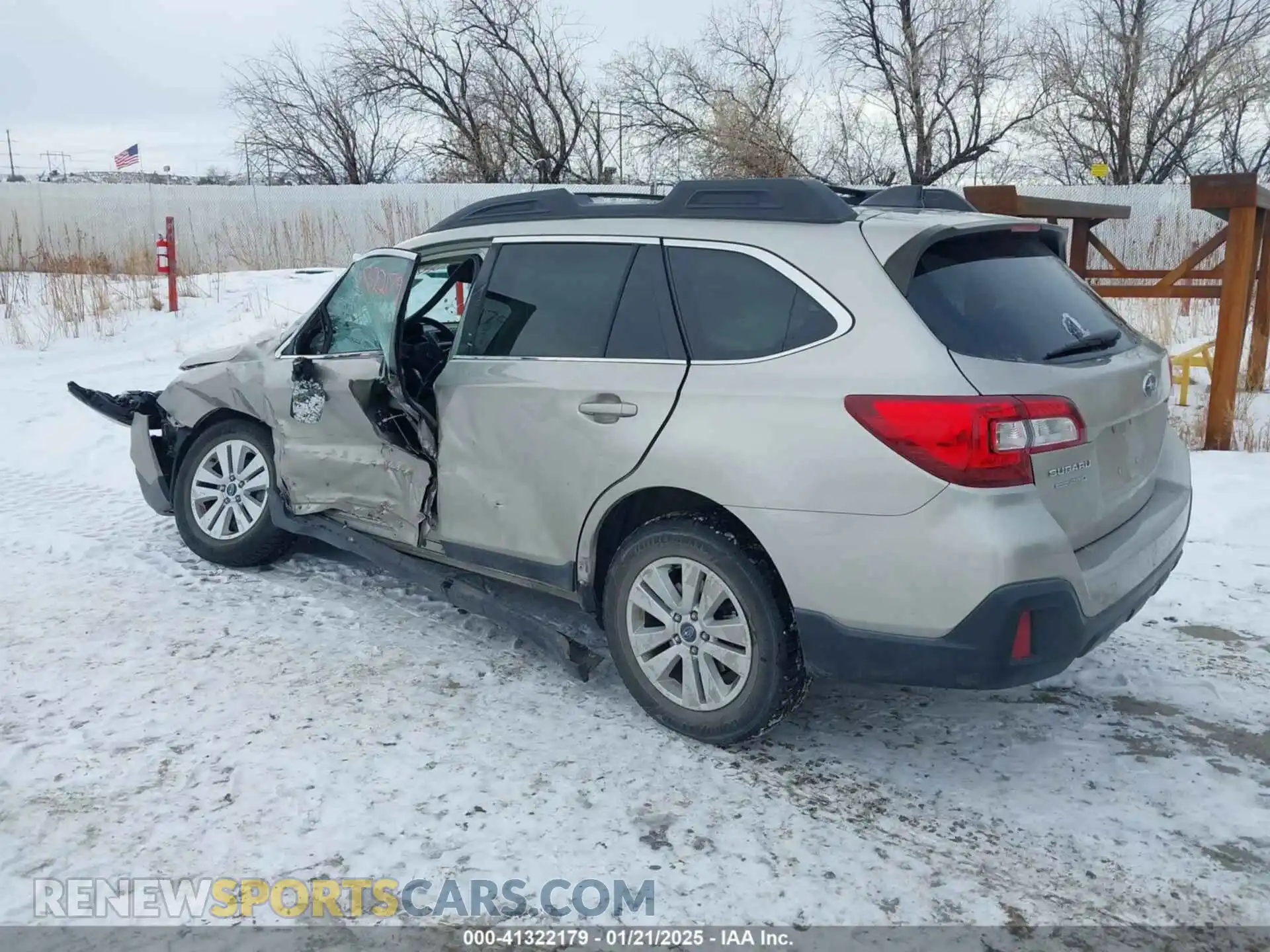 3 Photograph of a damaged car 4S4BSAFCXK3310244 SUBARU OUTBACK 2019