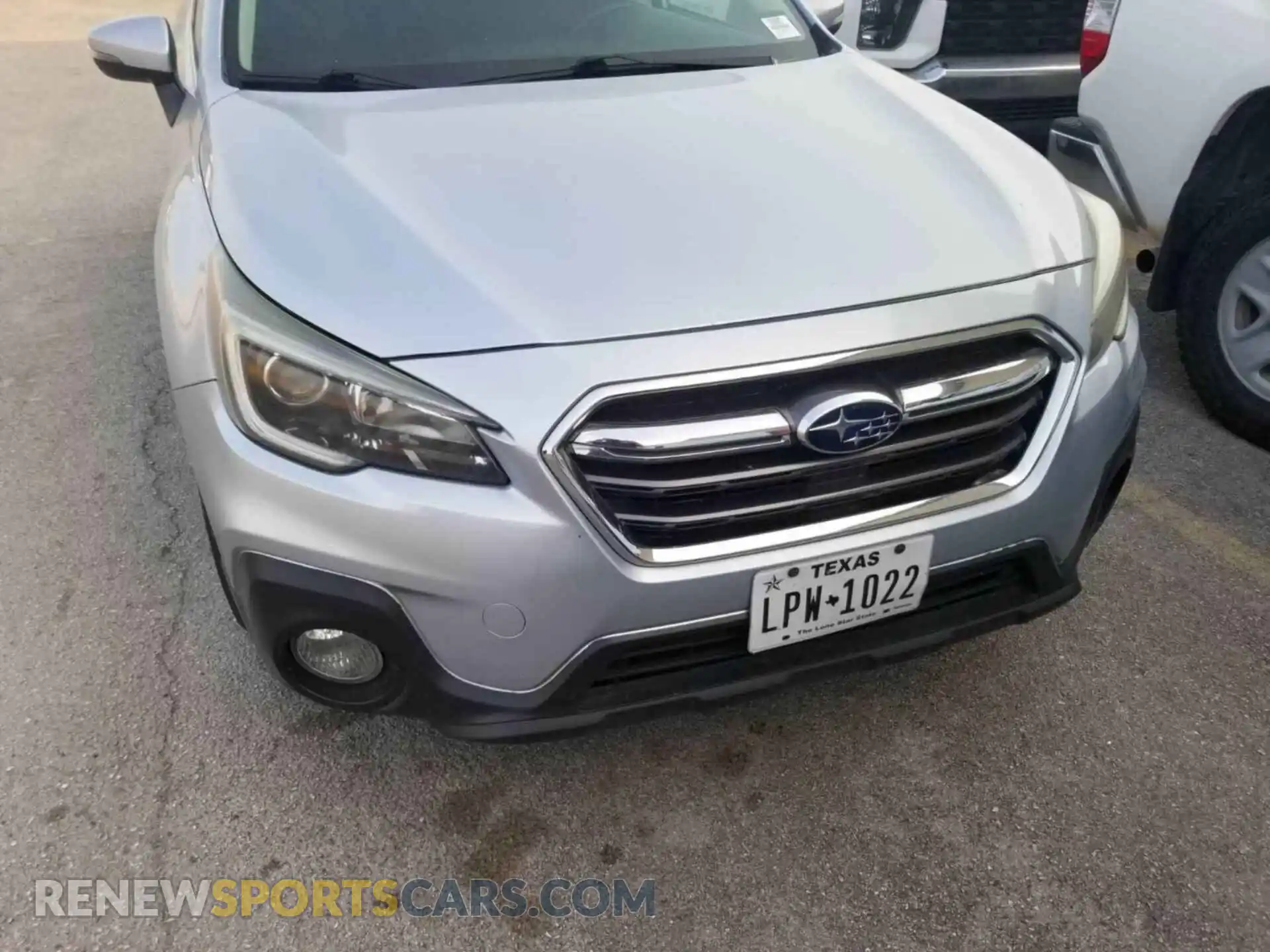 2 Photograph of a damaged car 4S4BSAFCXK3311152 SUBARU OUTBACK 2019