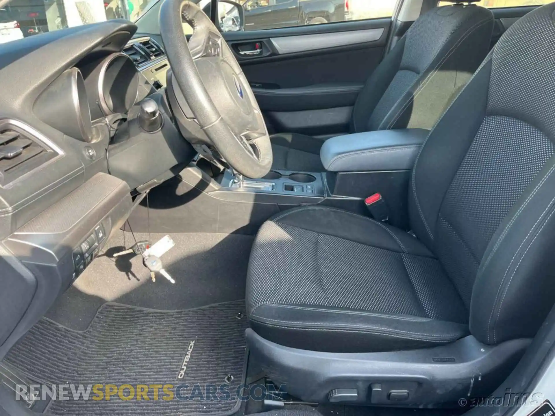 2 Photograph of a damaged car 4S4BSAFCXK3347634 SUBARU OUTBACK 2019