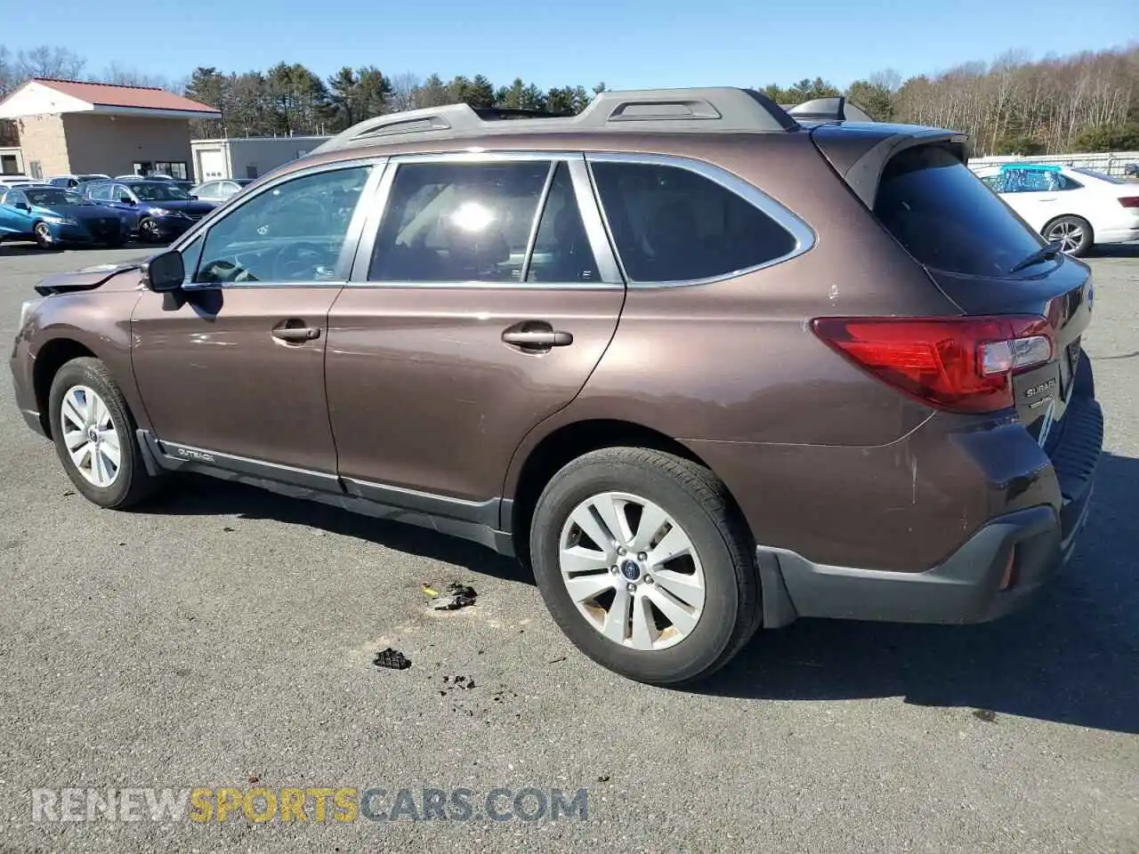 2 Photograph of a damaged car 4S4BSAHC1K3369146 SUBARU OUTBACK 2019