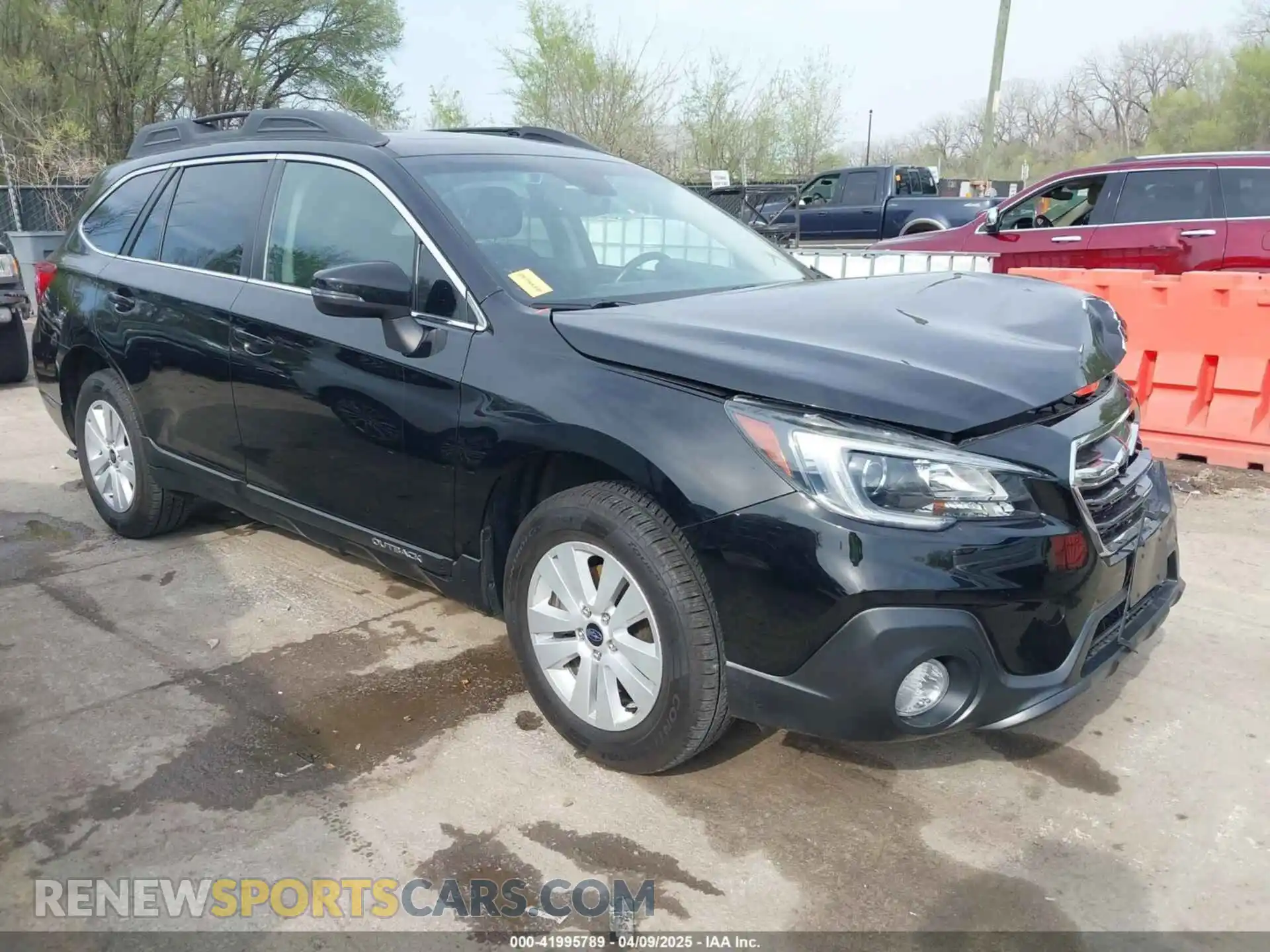 1 Photograph of a damaged car 4S4BSAHC2K3323129 SUBARU OUTBACK 2019